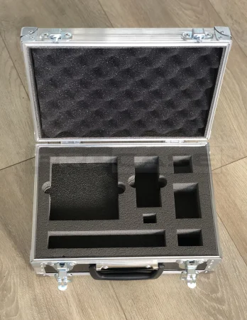 Кейс (кофр) для образцов черные стенки